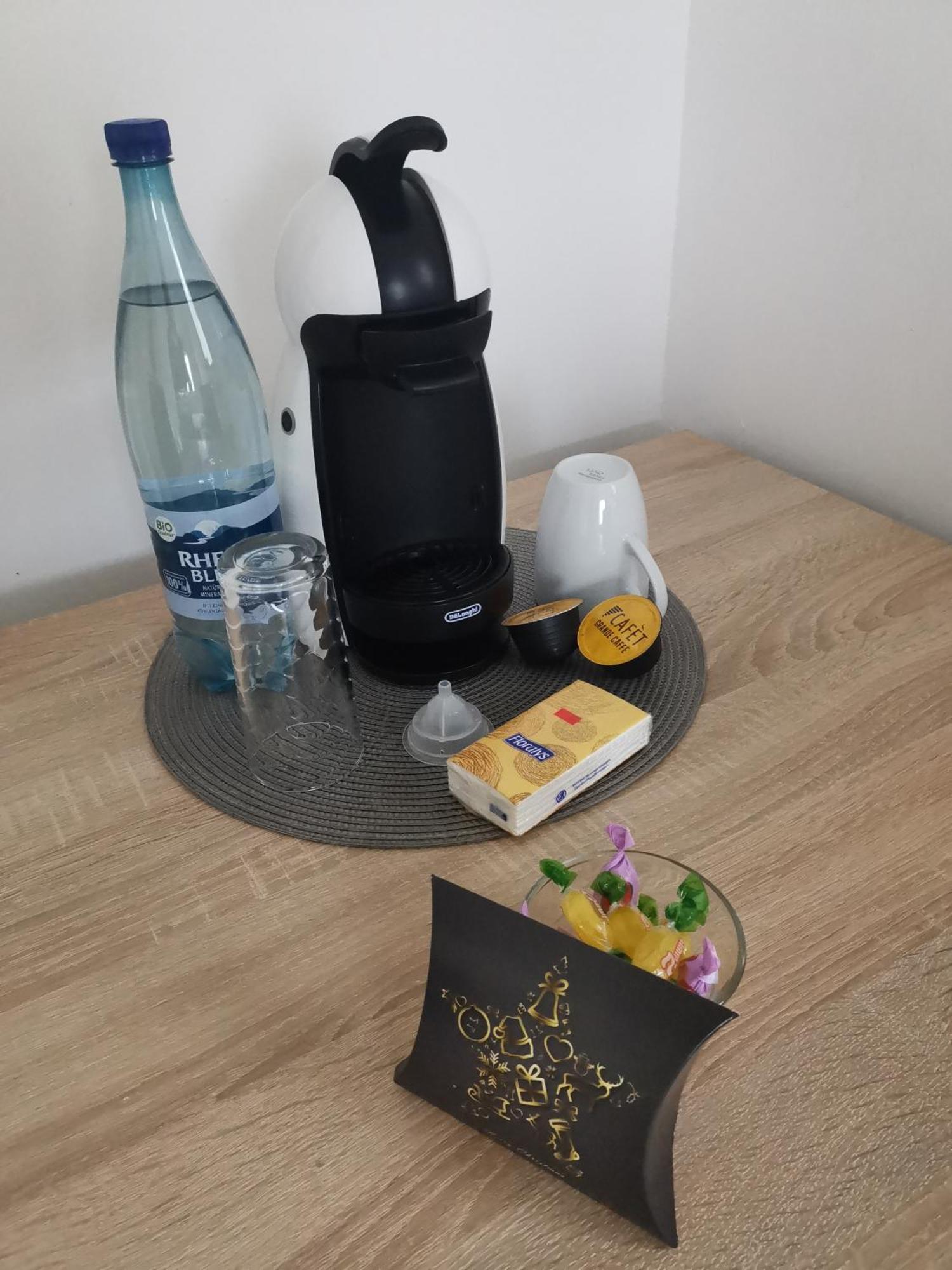 Privates Zimmer In Ruhiger Lage Heidenheim-Steinheim Am Albuch Exteriör bild